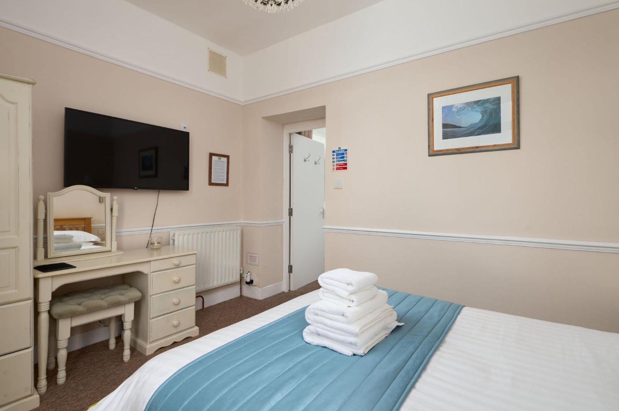 Hotel Epchris House Ilfracombe Exterior foto